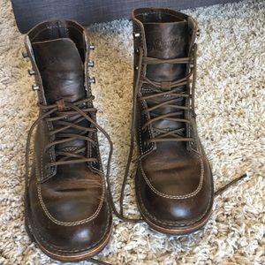 Danner distressed leather boots dark brown